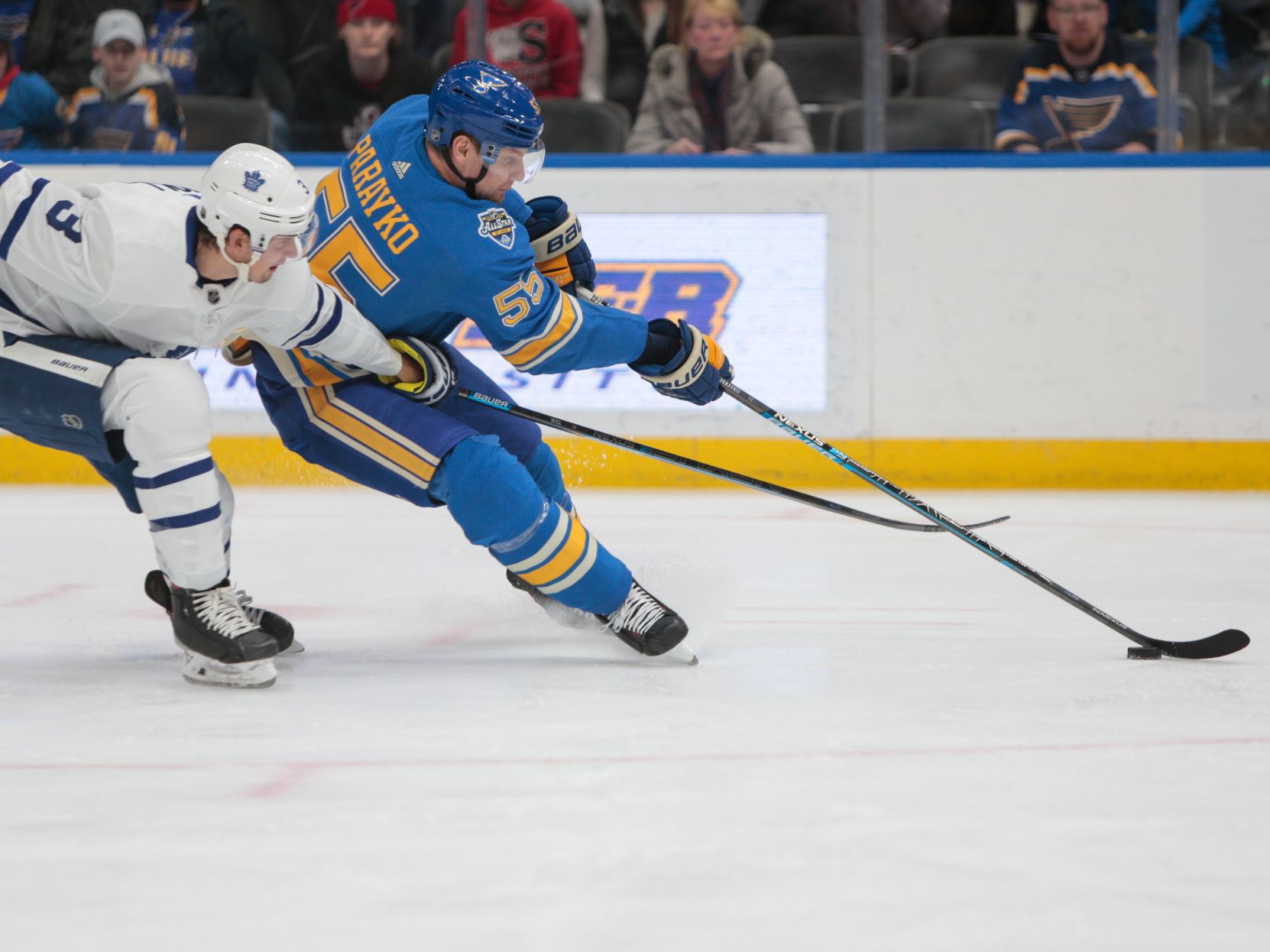 Blues take on Maple Leafs